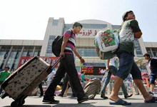 車票漸緊 太原迎來高峰期 